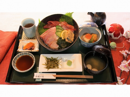 【平日限定】富山の海の幸「和海氷見海鮮丼」1泊2食